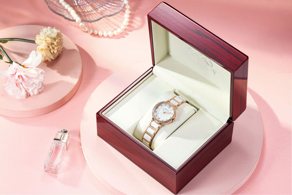 Premium white ceramic women watch (box included)-EYG100-White